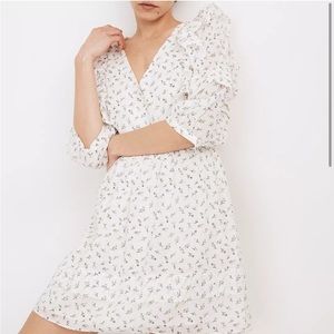 Madewell Ruffled Pleat-Sleeve Mini Dress in Spring Fling Size 6